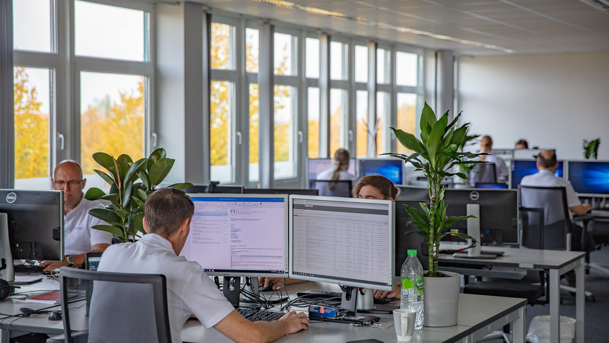 Support-Mitarbeiter im Erfurter Büro