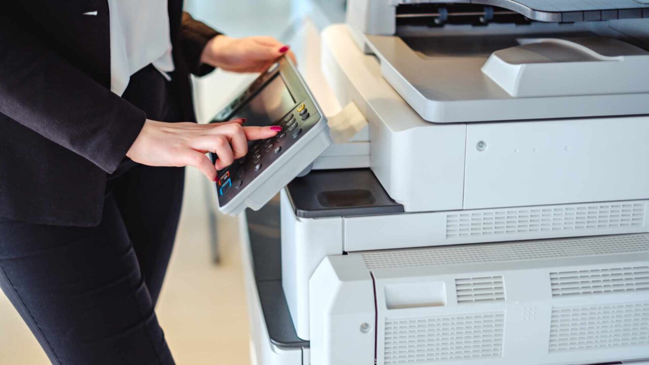 Jedes dritte deutsche Unternehmen faxt häufig oder sehr häufig MFD MFP copier fax