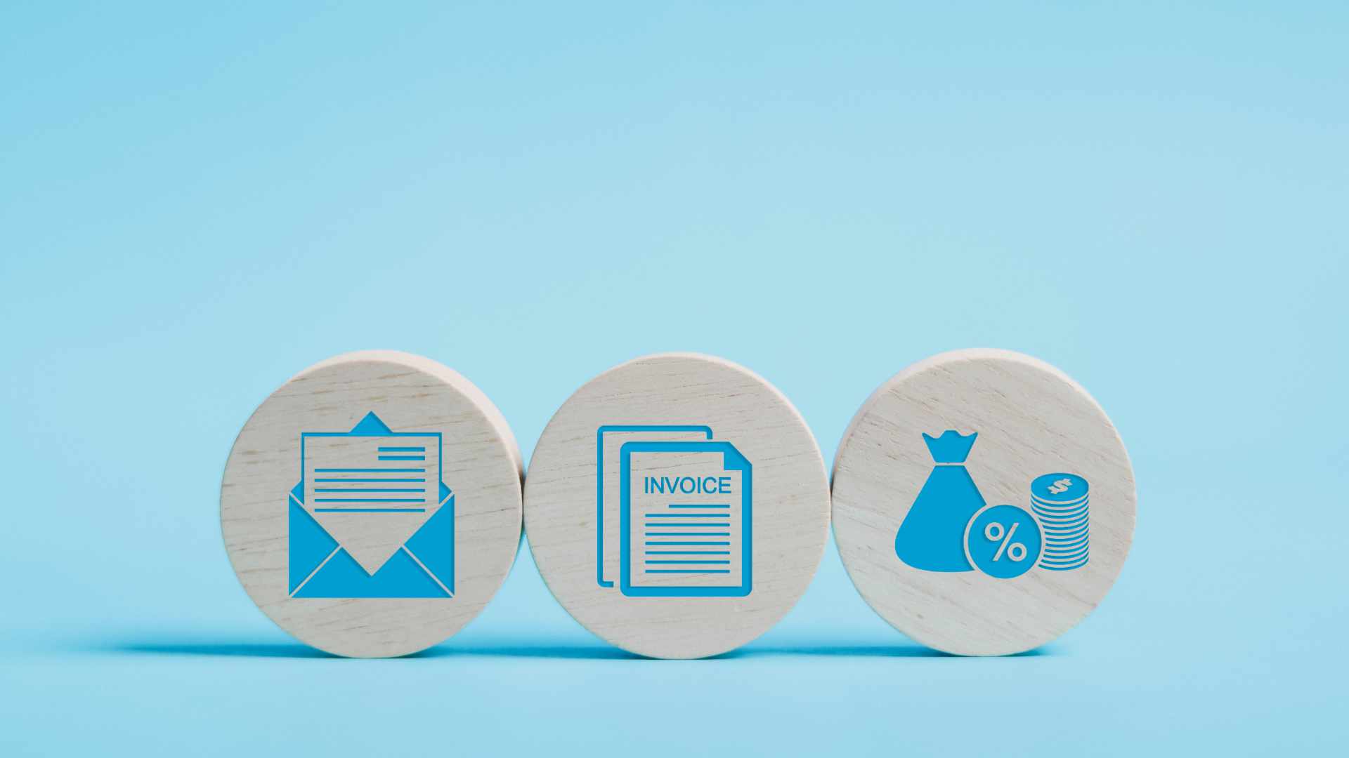 Neuigkeiten zu E-Invoicing, die Sie während Ihres Sommerurlaubs verpasst haben