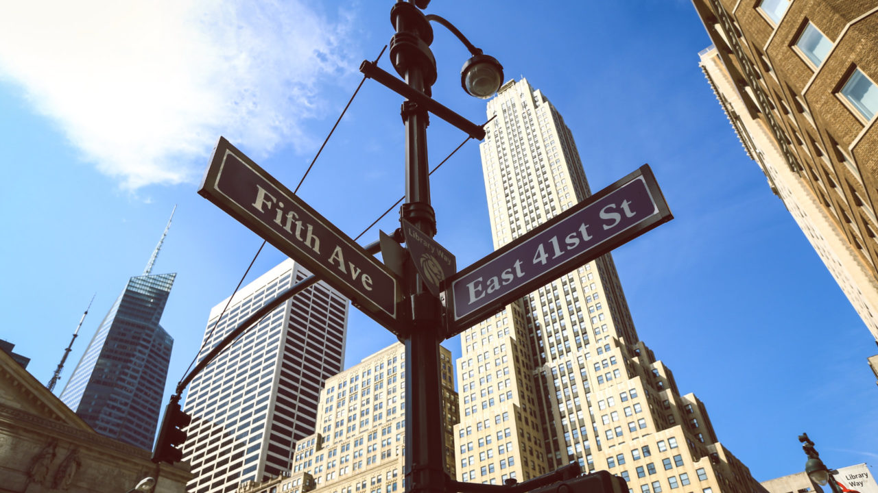 Retarus prend ses quartiers sur la Cinquième Avenue Fifth Avenue, New York City, Manhattan, NYC