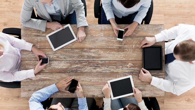 Professional employee communication across multiple messaging channels